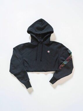 Champion Reverse Weave Cropped Hoodie Black Rainbow Sleeve Logo XS Sweatshirt